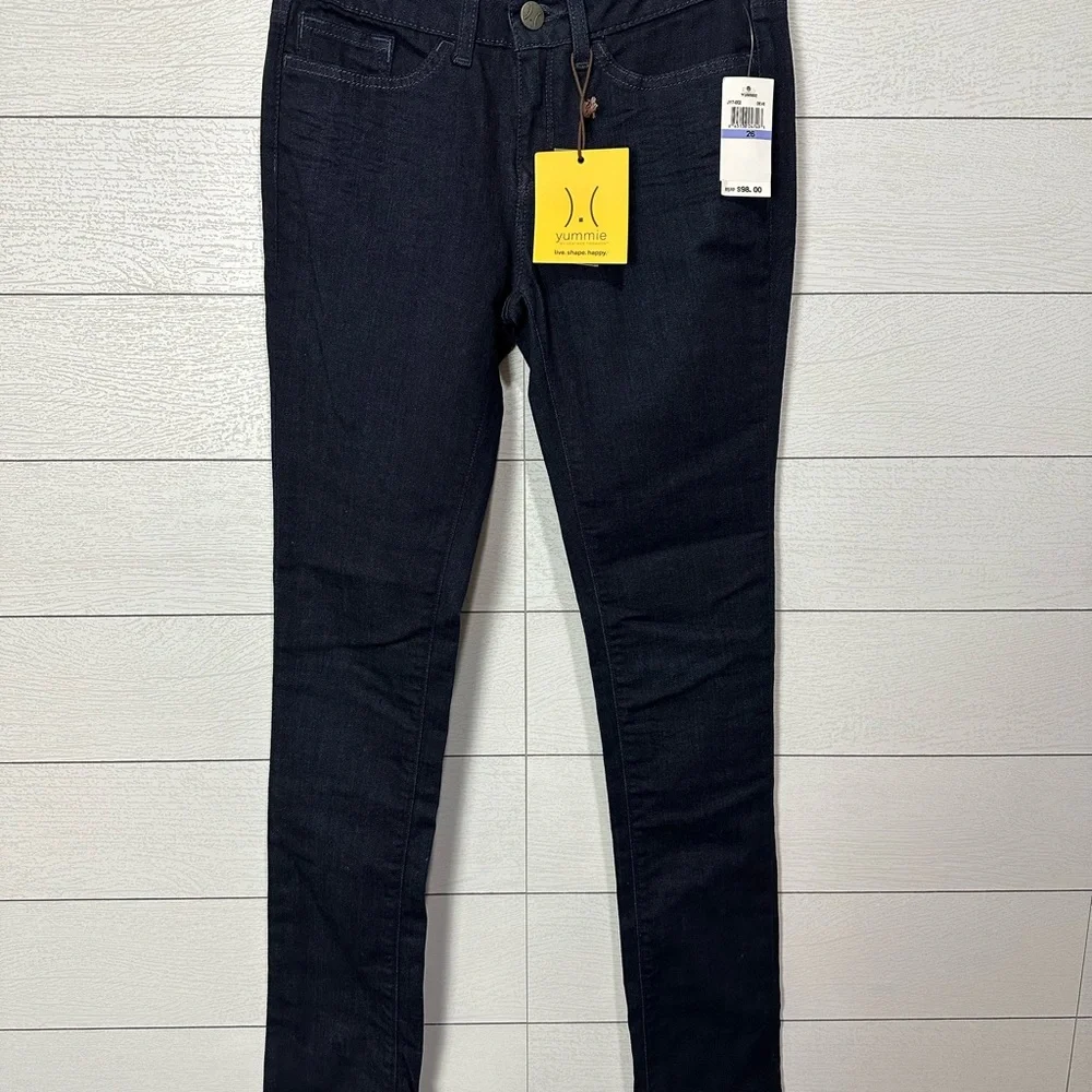NWT Yummie Jeans Size 26